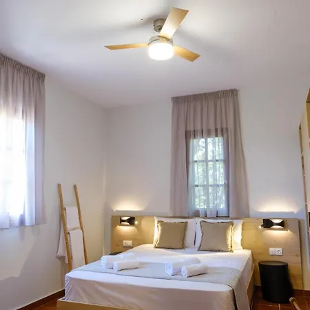 Santa Ana Apartment